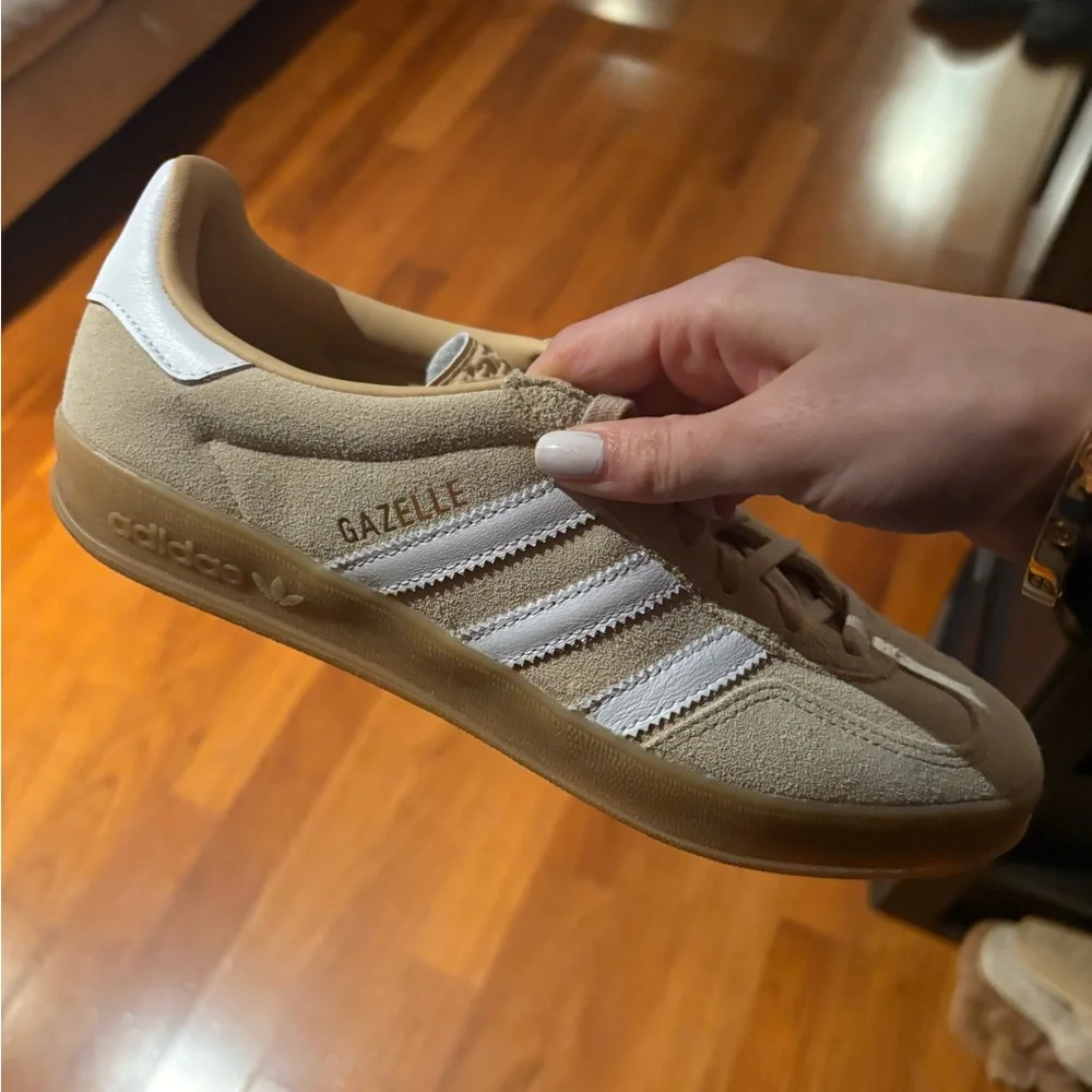 Adidas Men's Samba OG Black and White Sneakers - Picture 8 of 10